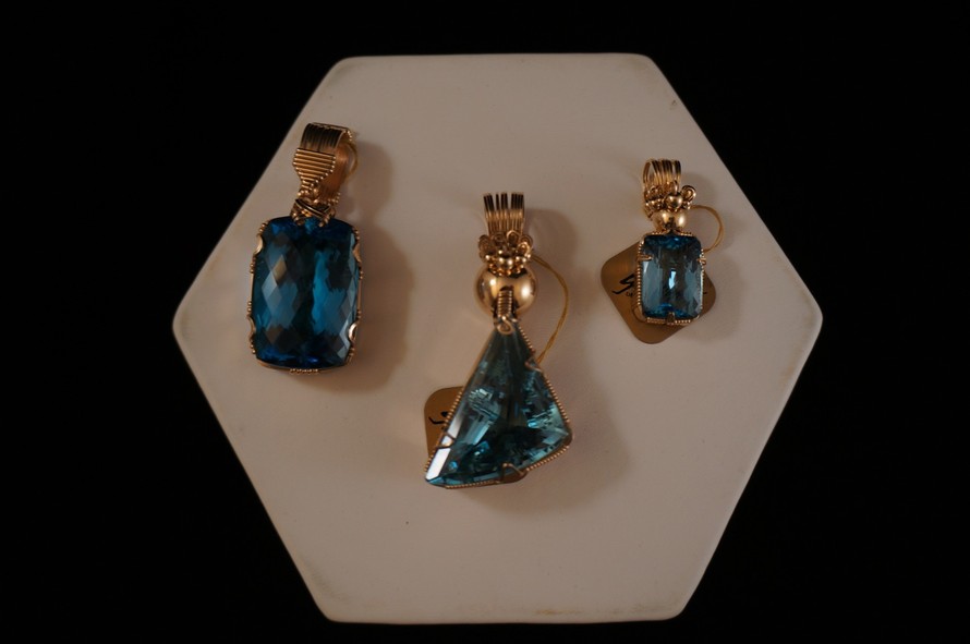 asheville jewelry blue topaz starfire biltmore lamp
